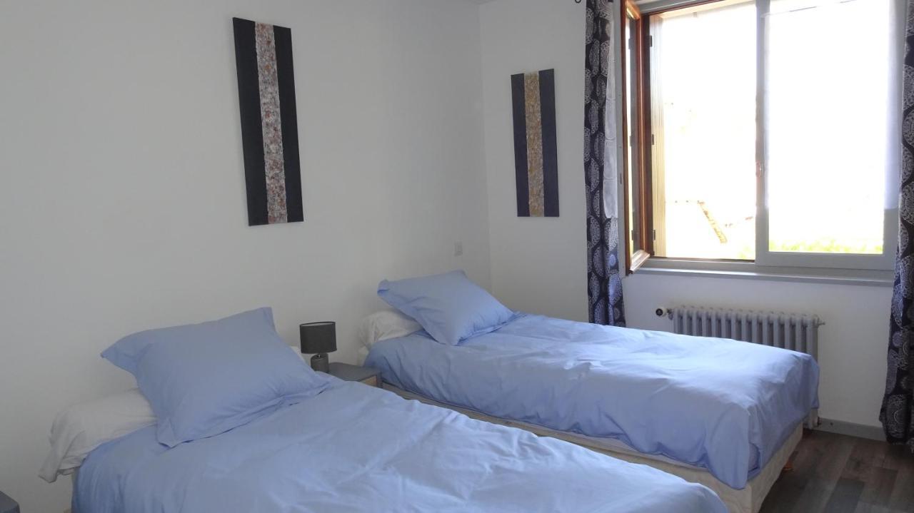 Au Pont De La Gineze Bed & Breakfast Barjac  Exterior photo